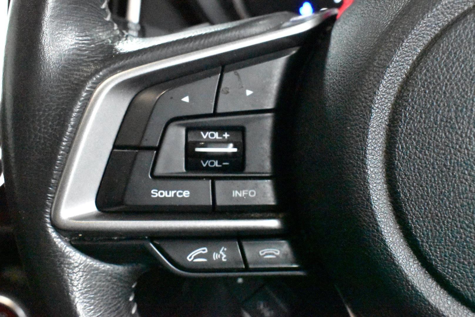 2020 Subaru Forester 25iS — photo 21