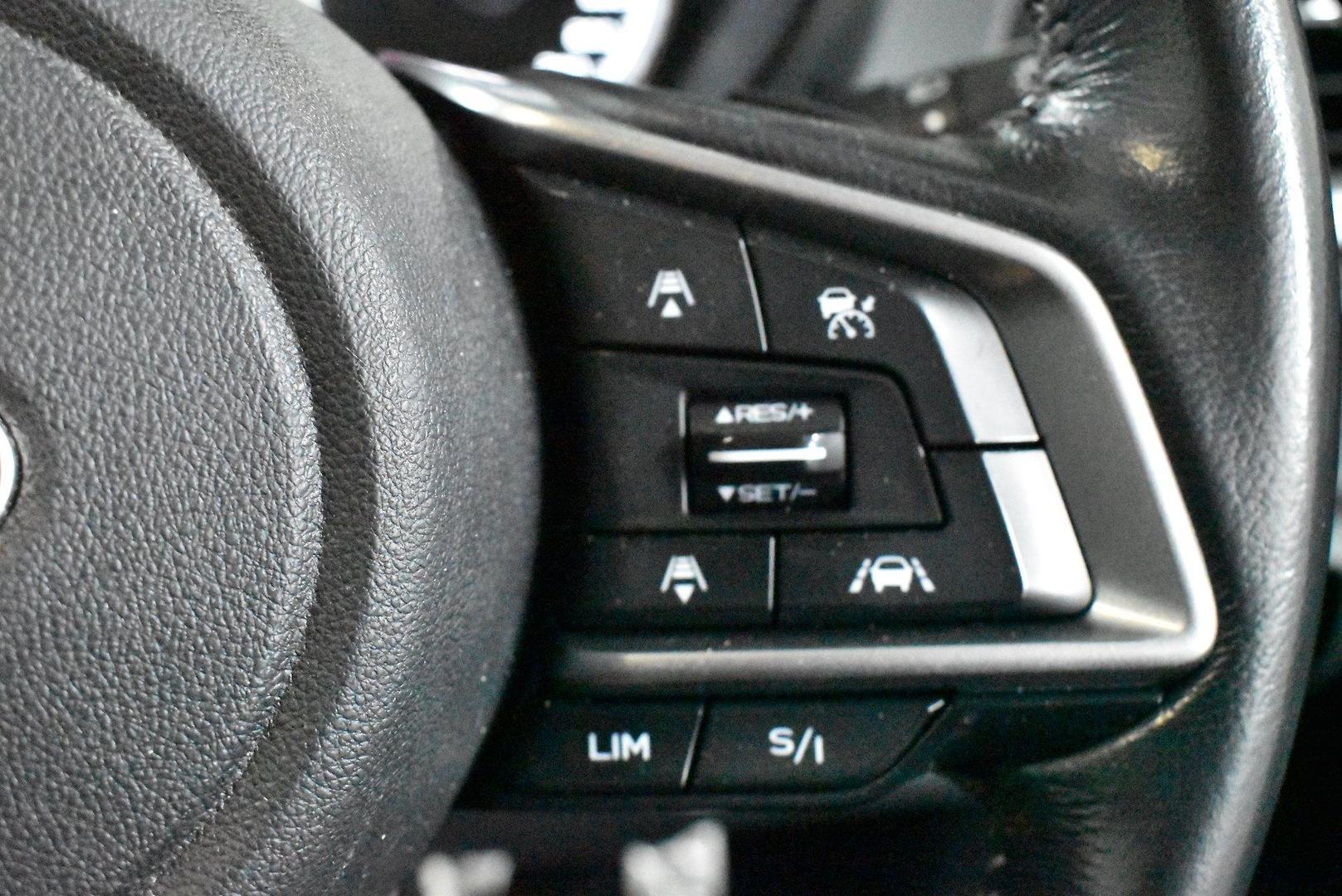 2020 Subaru Forester 25iS — photo 22