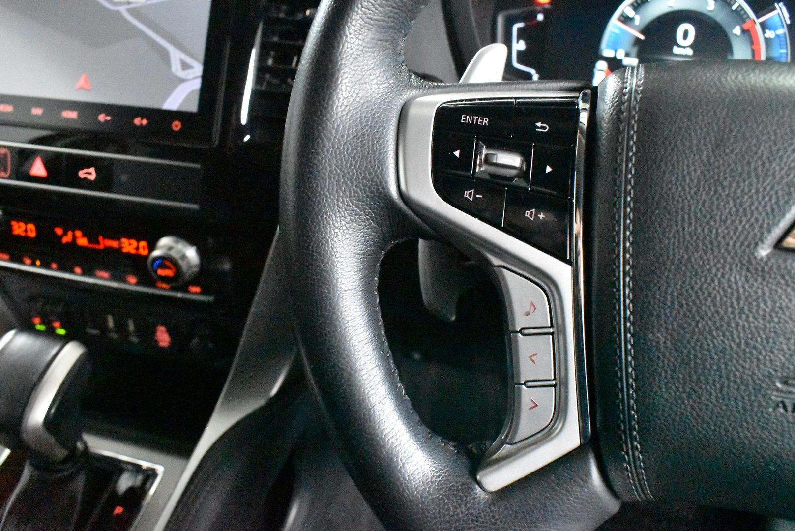 2020 Mitsubishi Pajero Sport Exceed — photo 21