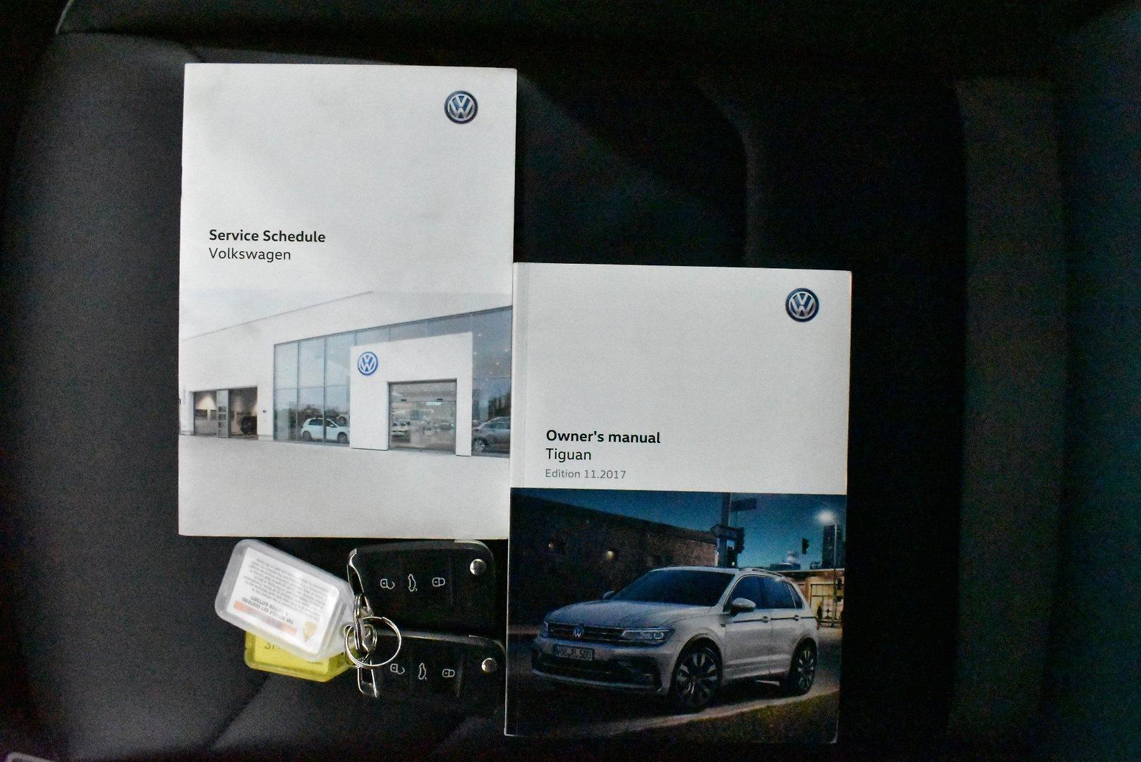 2017 Volkswagen Tiguan 140TDI Highline — photo 27 of 28