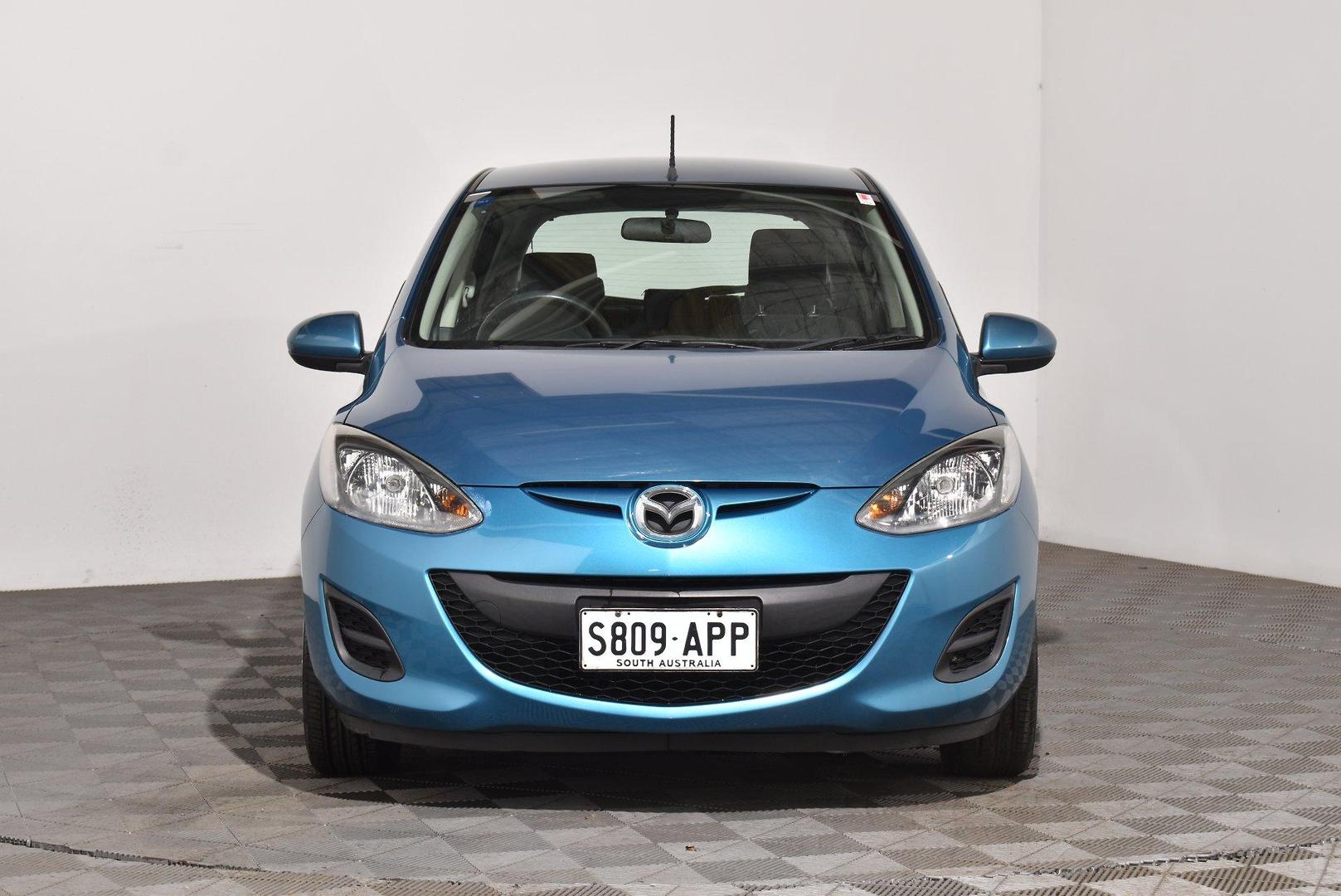 2012 Mazda 2 Neo — photo 3 of 25