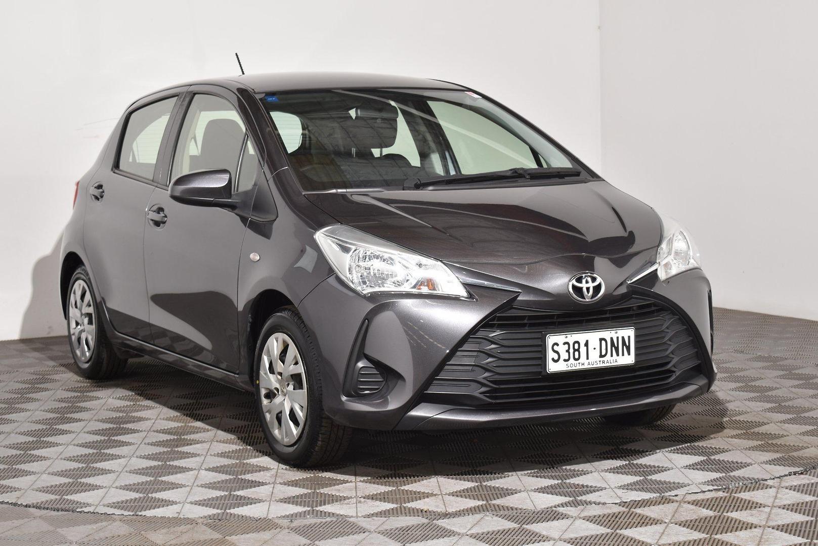 2019 Toyota Yaris Ascent — photo 1 of 26