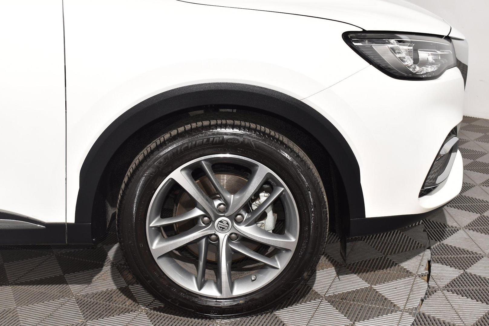 2022 MG HS Plus EV Essence — photo 18