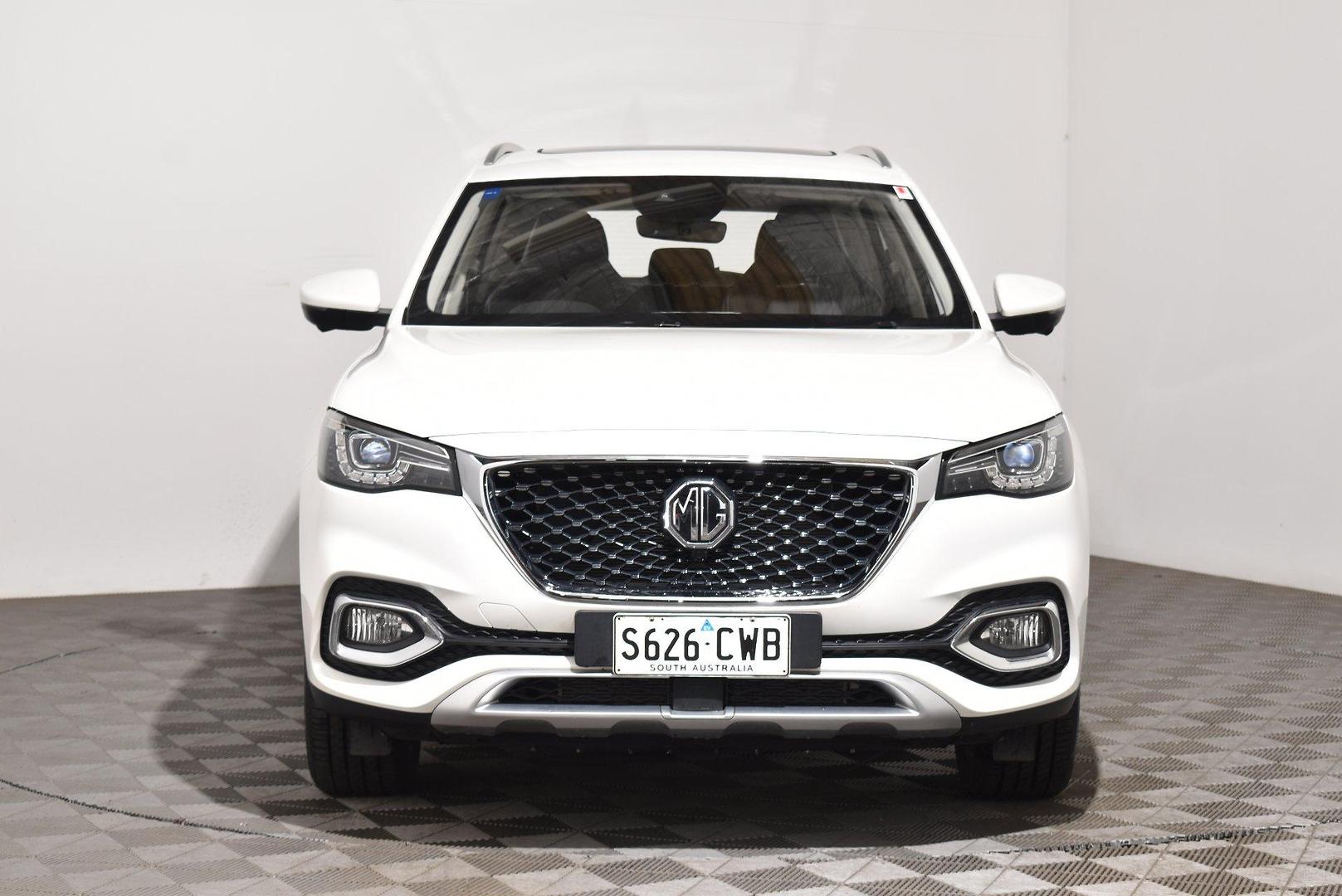 2022 MG HS Plus EV Essence — photo 3