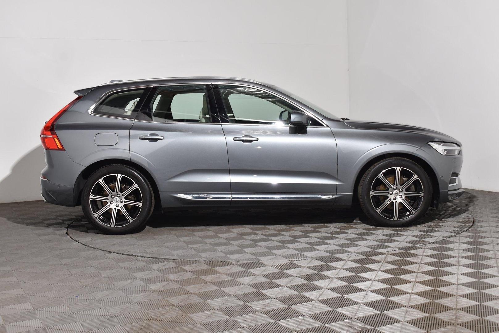 2018 Volvo XC60 D4 Inscription — photo 10