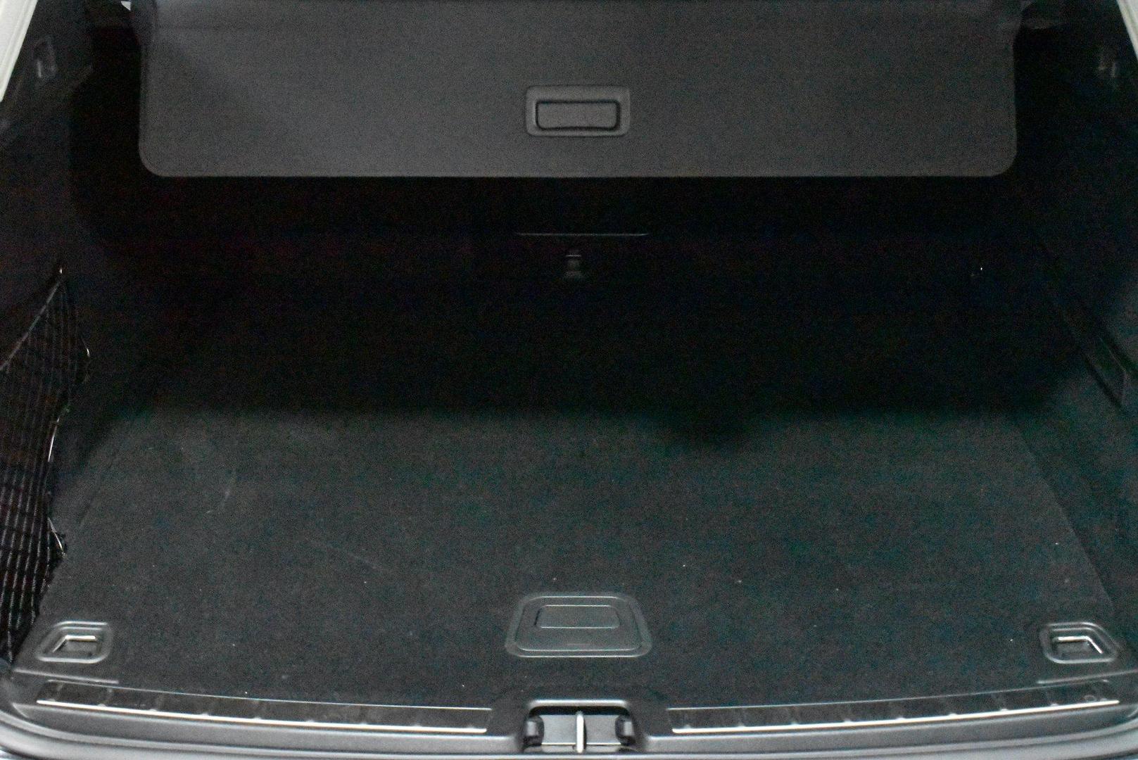 2018 Volvo XC60 D4 Inscription — photo 16