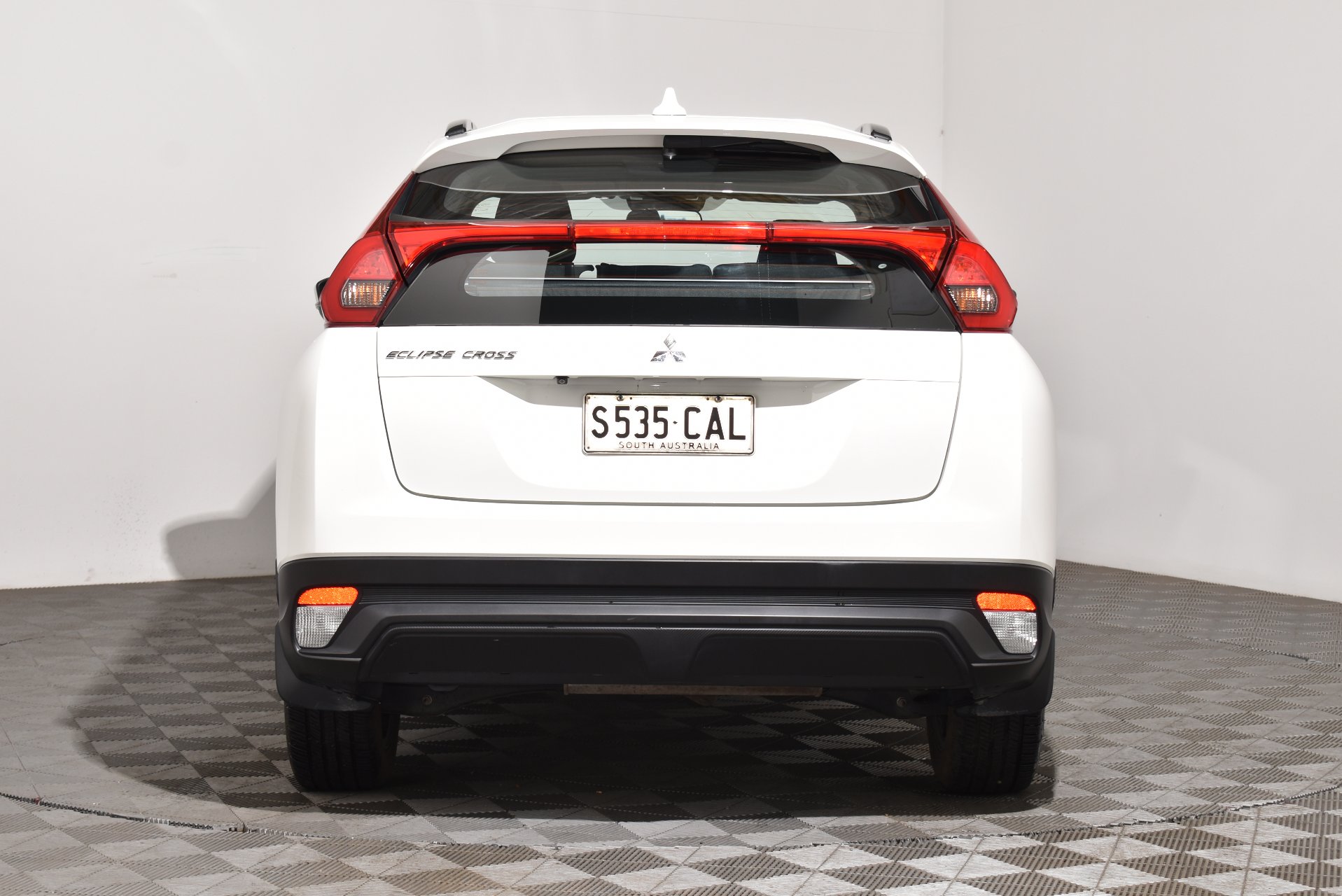 2018 Mitsubishi Eclipse Cross ES — photo 4