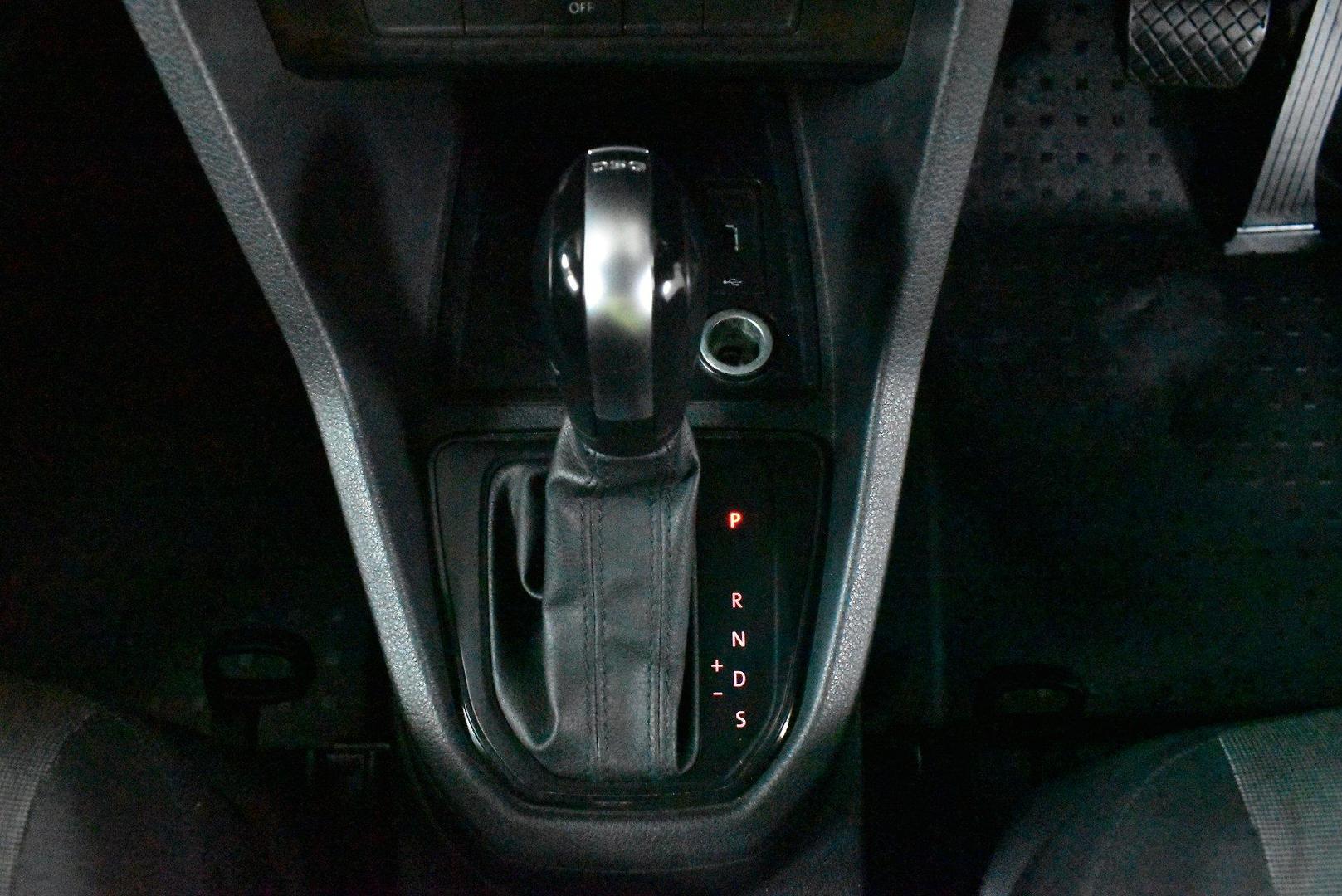 2018 Volkswagen Caddy TDI250 — photo 18