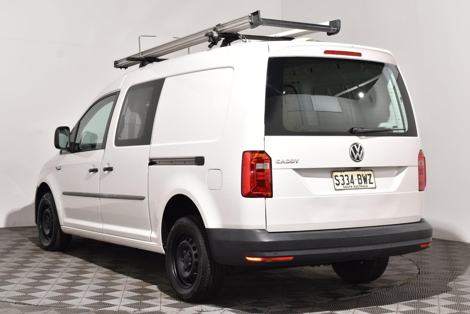 2018 Volkswagen Caddy TDI250 — photo 2