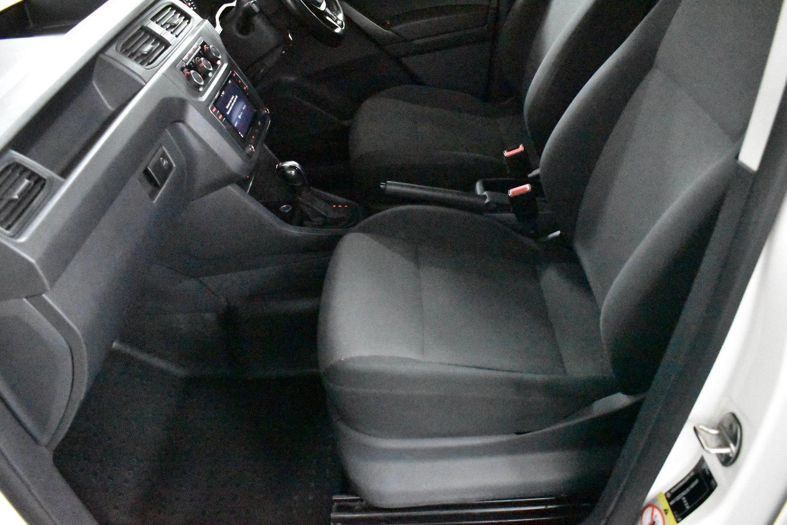 2018 Volkswagen Caddy TDI250 — photo 7
