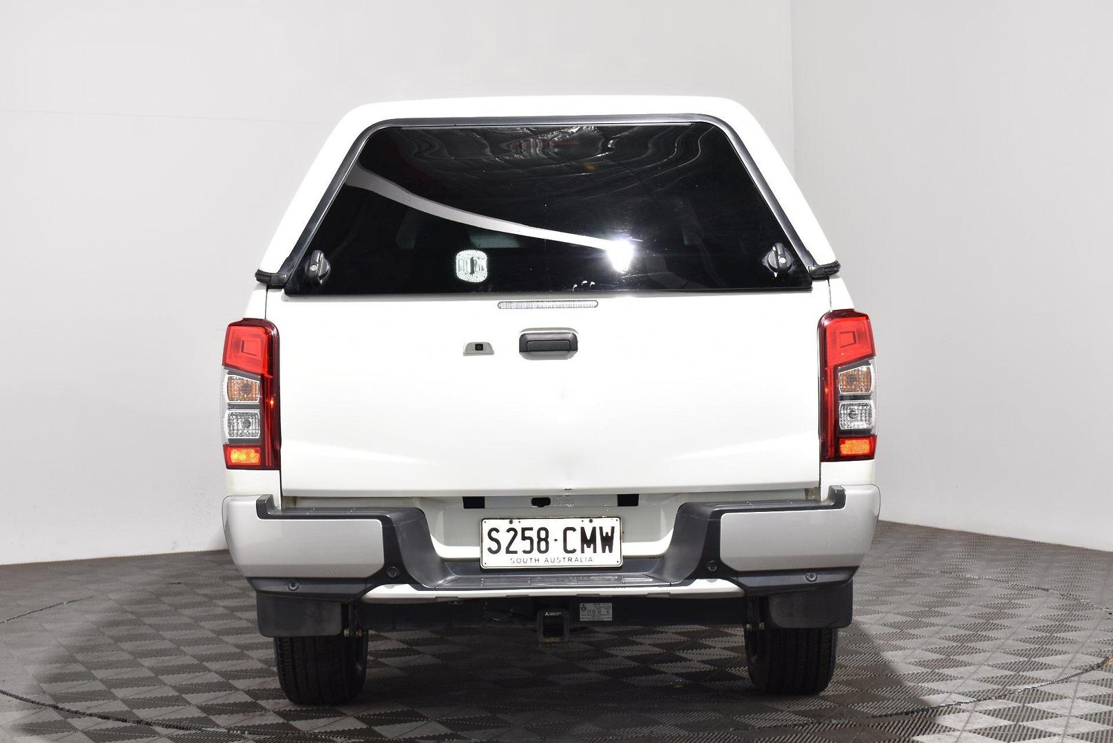 2021 Mitsubishi Triton GLX — photo 4