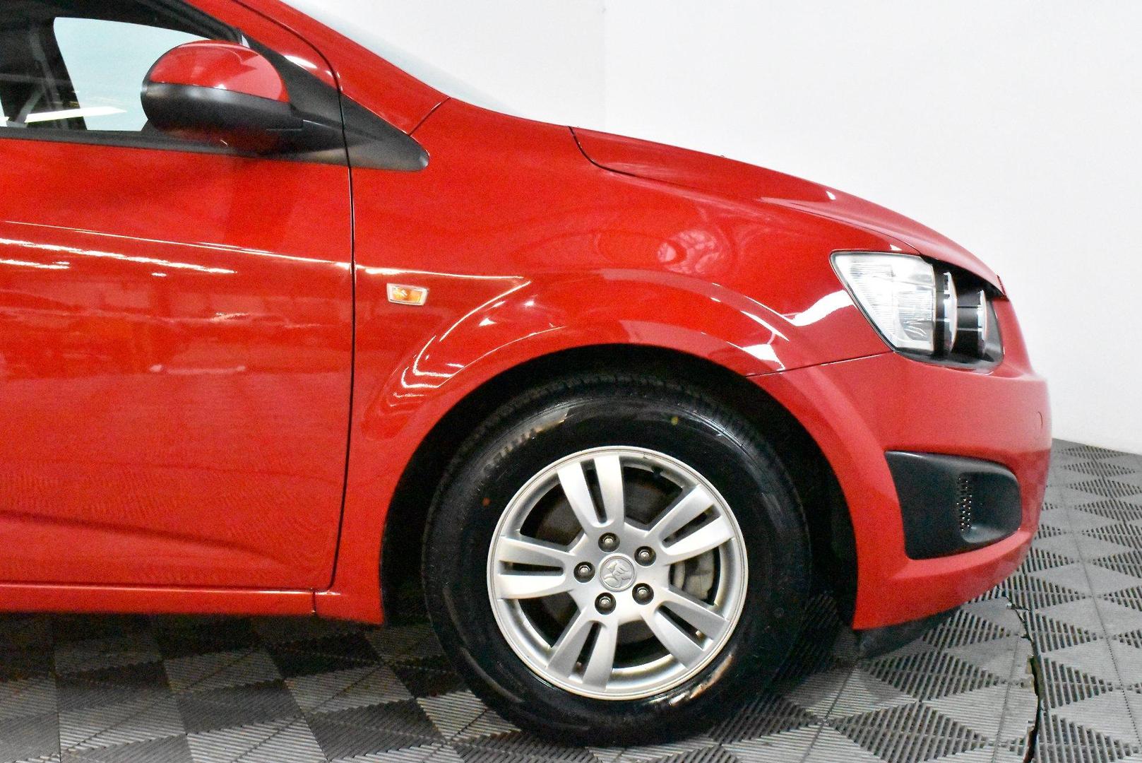 2015 Holden Barina CD — photo 18
