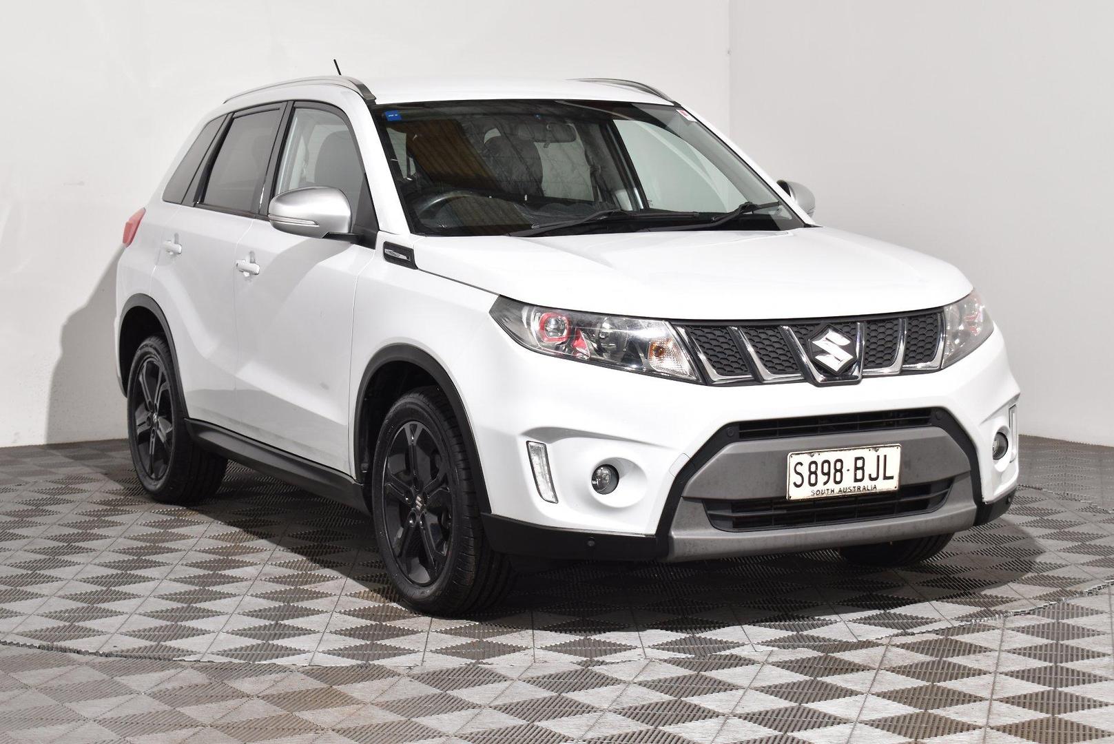 2017 Suzuki Vitara S Turbo — photo 1
