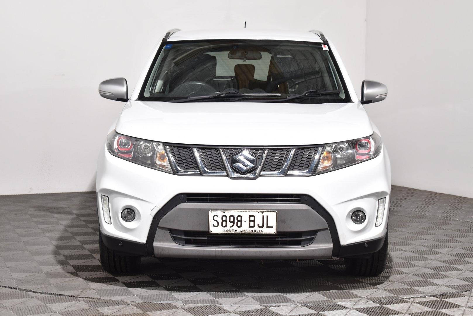 2017 Suzuki Vitara S Turbo — photo 3