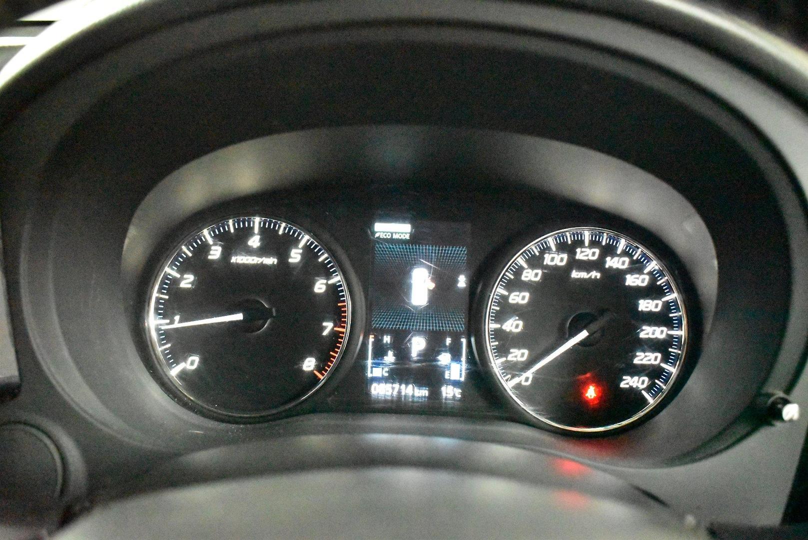 2017 Mitsubishi Outlander LS — photo 24