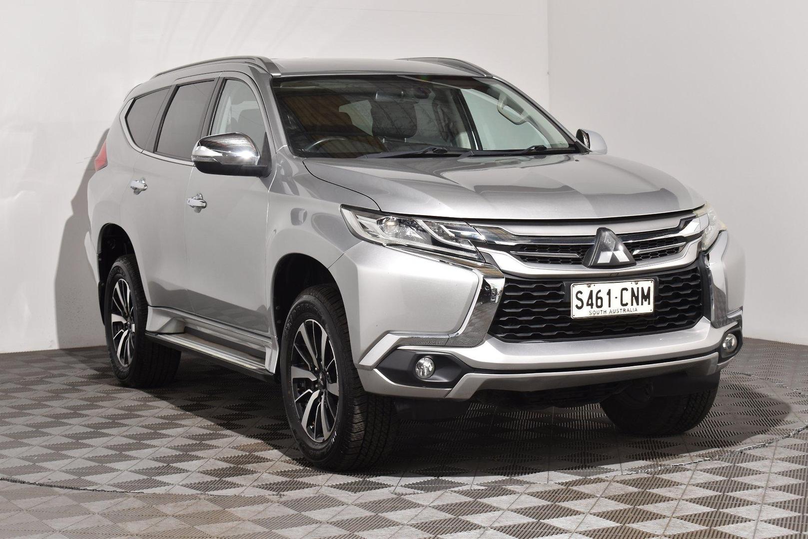 2019 Mitsubishi Pajero Sport GLS — photo 1
