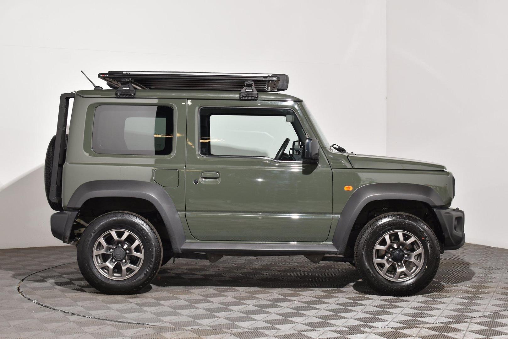 2022 Suzuki Jimny GLX — photo 10