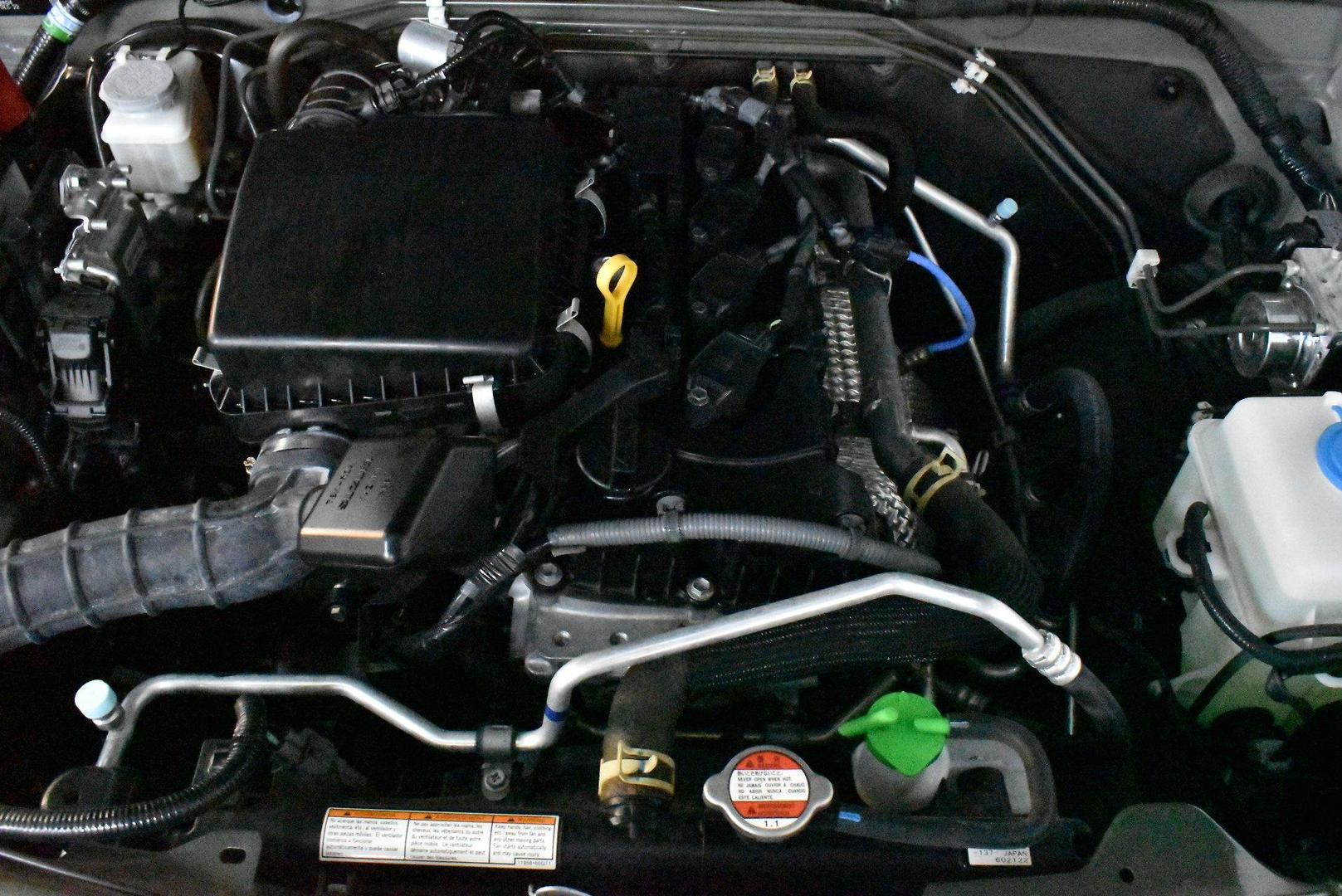 2022 Suzuki Jimny GLX — photo 17