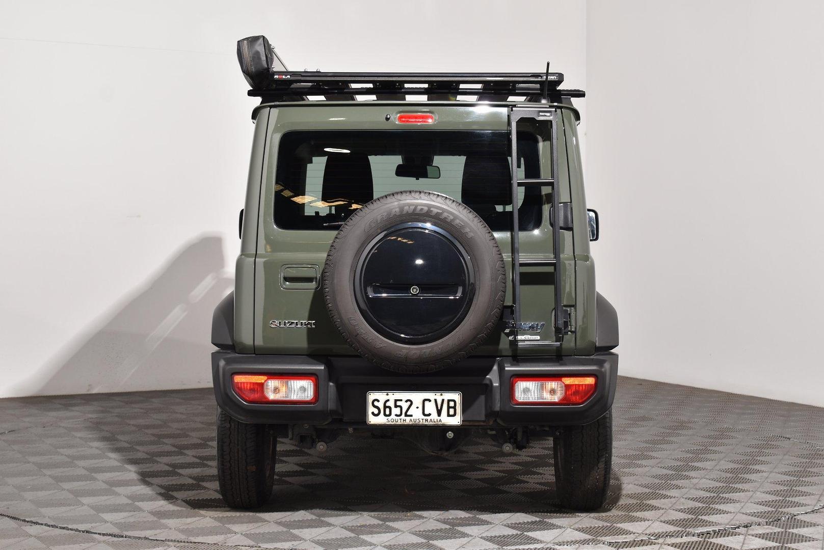 2022 Suzuki Jimny GLX — photo 4