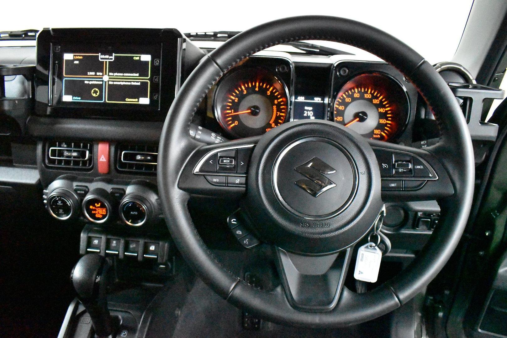 2022 Suzuki Jimny GLX — photo 5