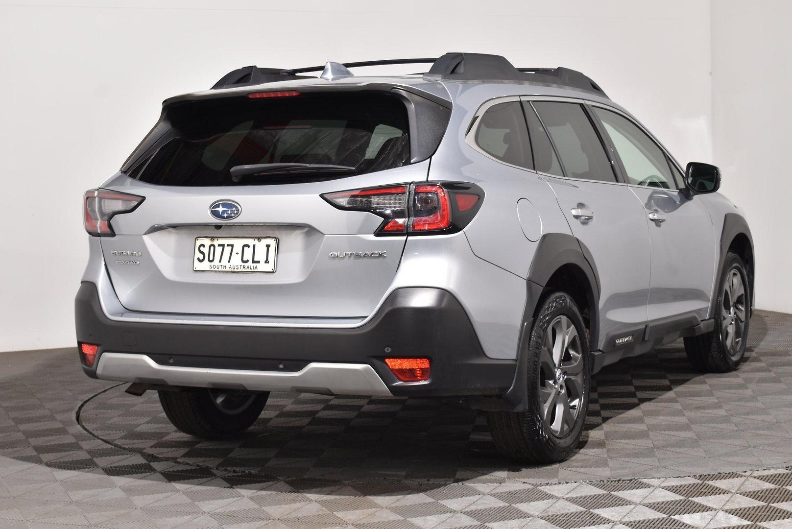 2020 Subaru Outback AWD — photo 2