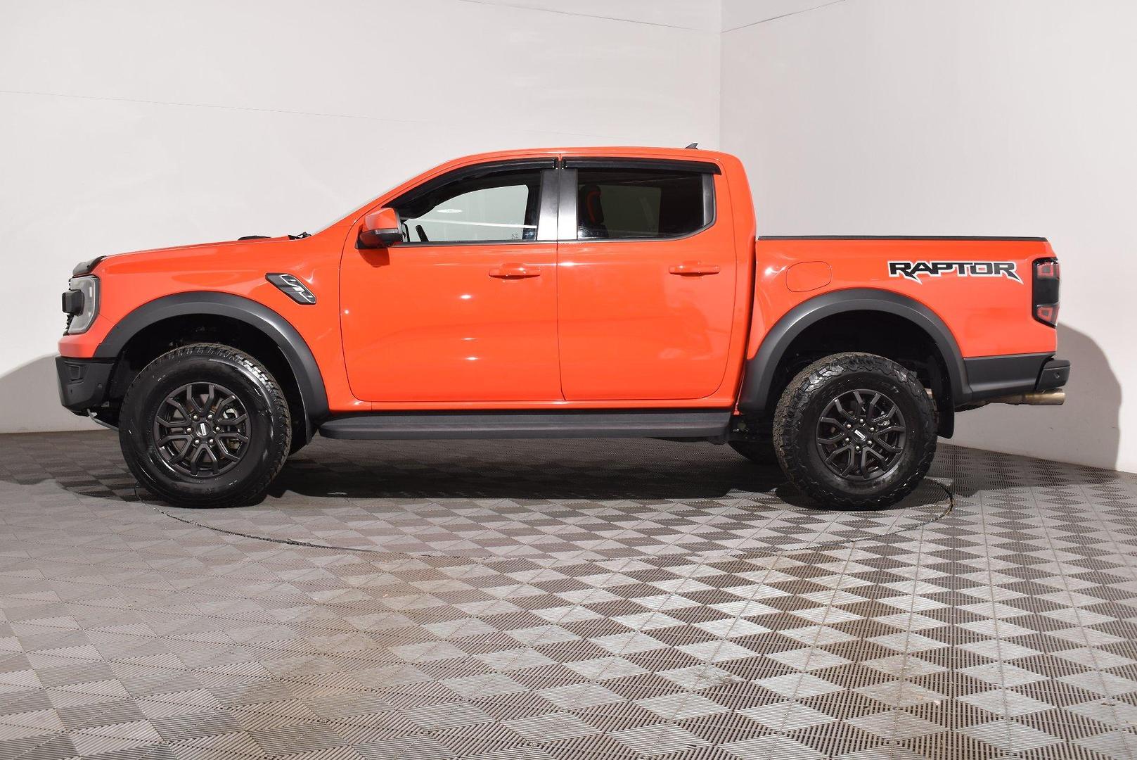 2022 Ford Ranger Raptor — photo 11