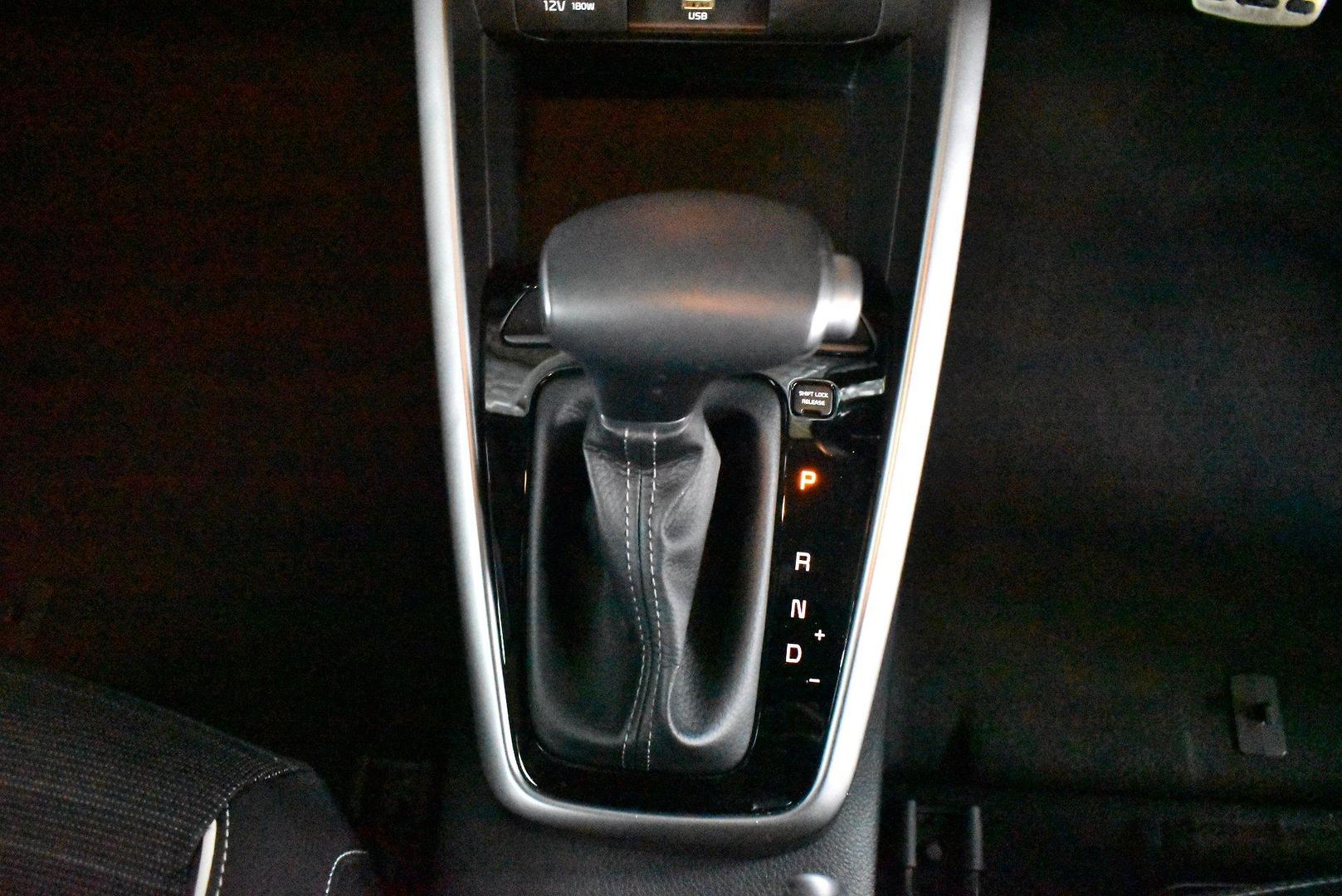 2021 Kia Stonic GTLine — photo 20