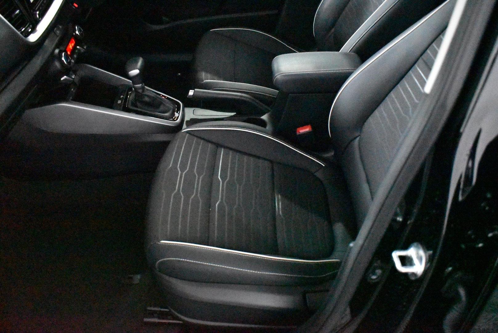 2021 Kia Stonic GTLine — photo 7