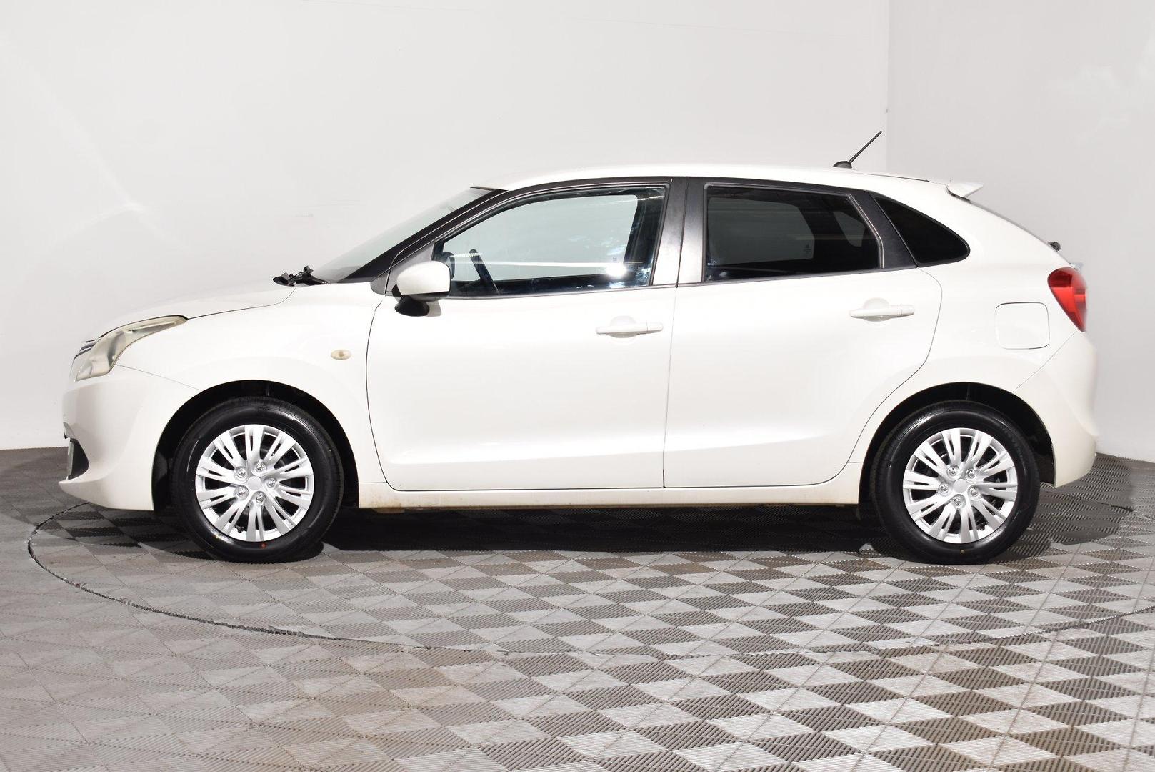2017 Suzuki Baleno GL — photo 11