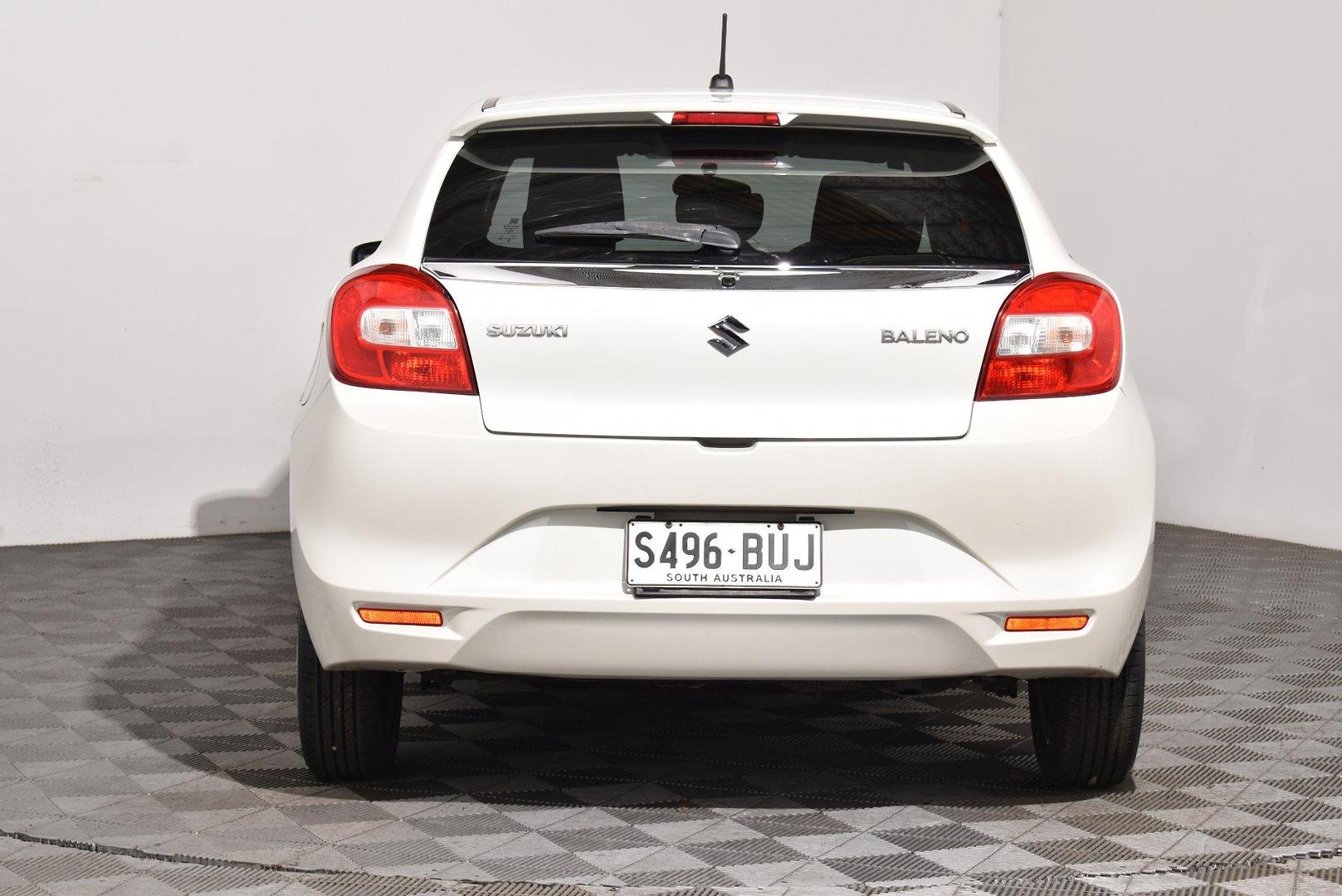 2017 Suzuki Baleno GL — photo 4