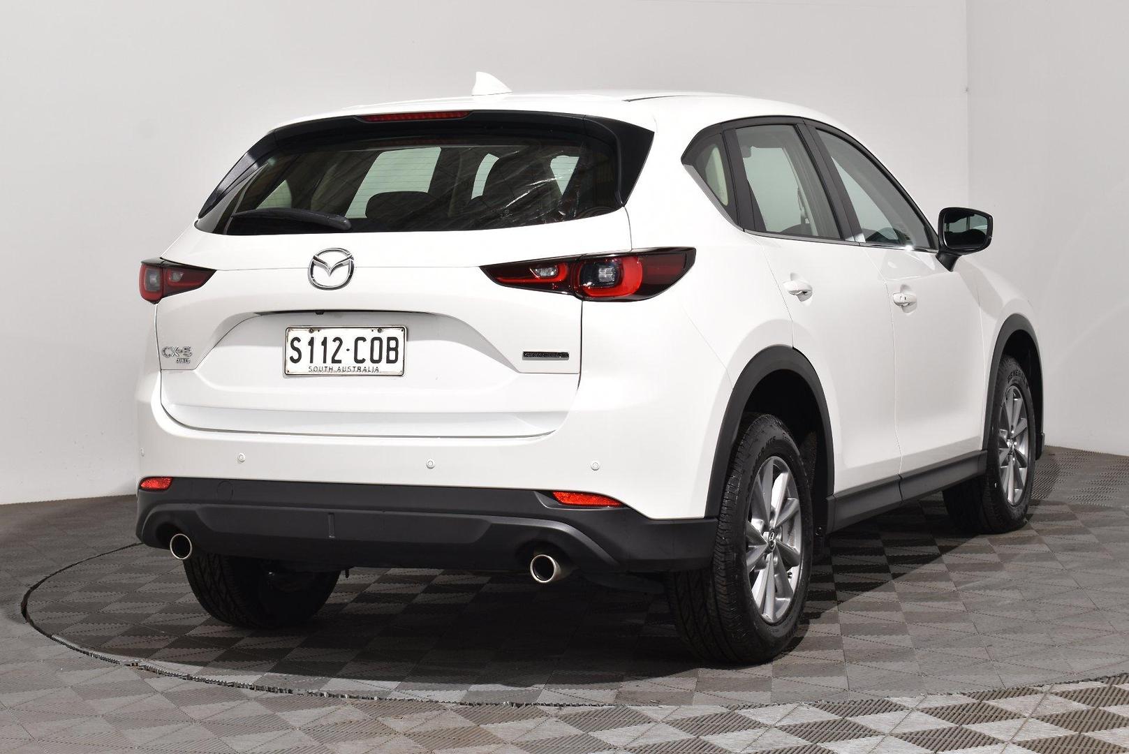 2022 Mazda CX-5 Touring — photo 14 of 27