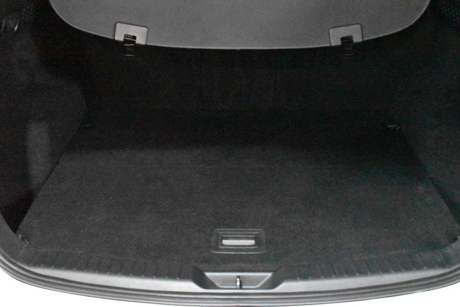 2022 Mazda CX-5 Touring — photo 16 of 27