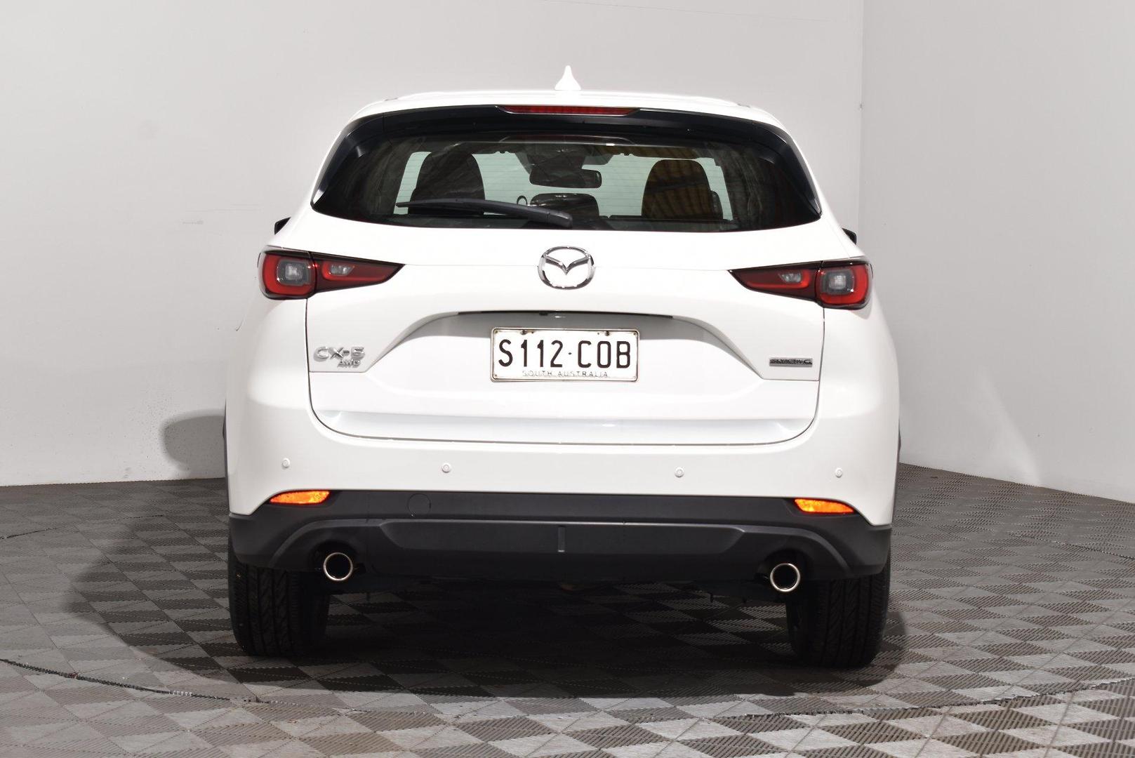 2022 Mazda CX-5 Touring — photo 4 of 27