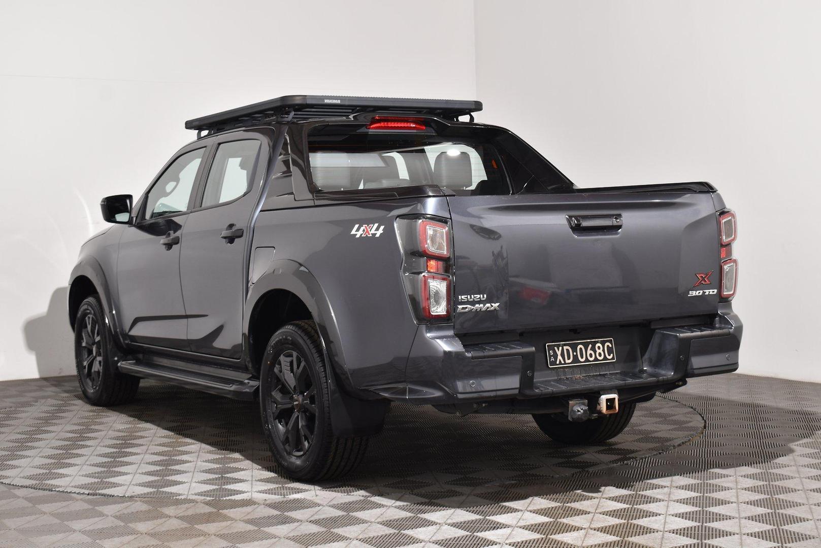 2023 Isuzu D-MAX XTERRAIN — photo 2