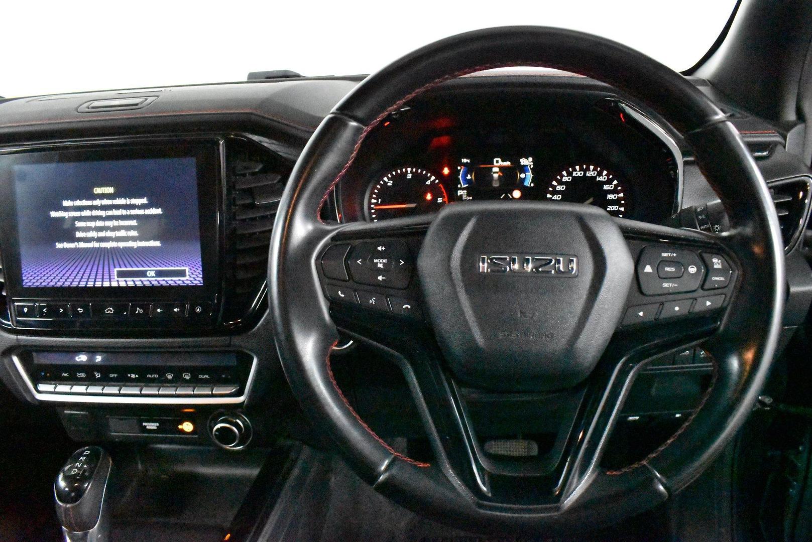 2023 Isuzu D-MAX XTERRAIN — photo 5