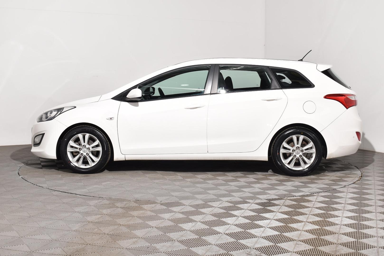 2013 Hyundai i30 Active — photo 11