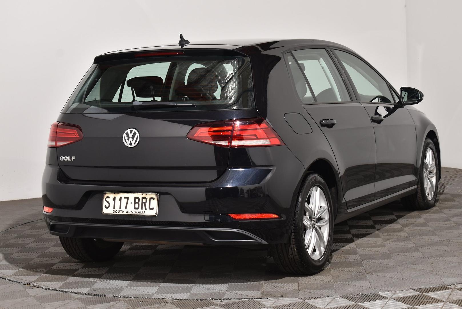 2018 Volkswagen Golf 110TSI — photo 14