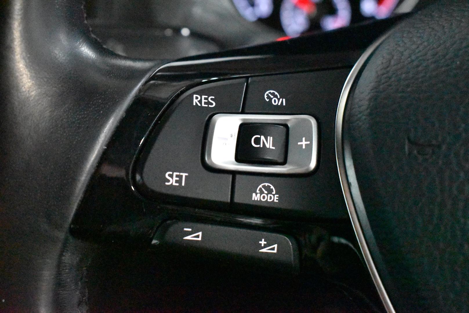 2018 Volkswagen Golf 110TSI — photo 21