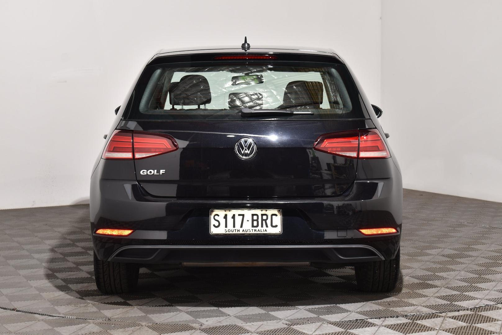 2018 Volkswagen Golf 110TSI — photo 4