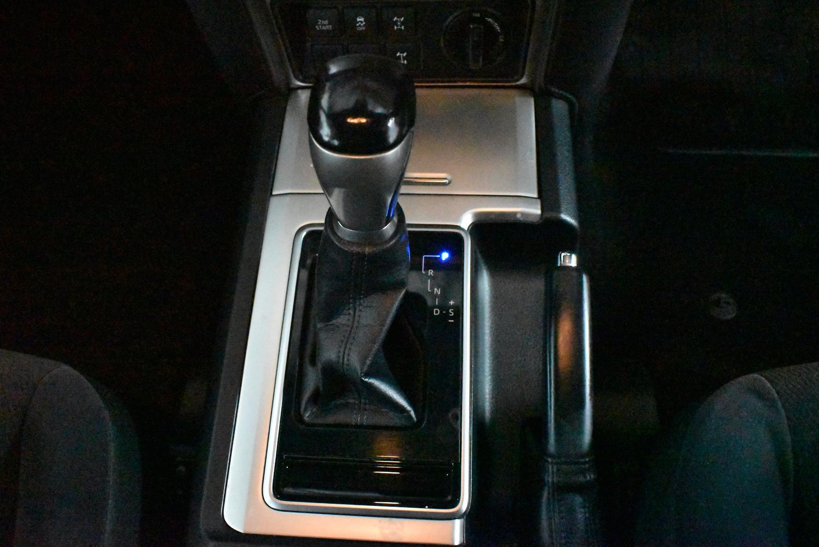 2017 Toyota Landcruiser Prado GXL — photo 20