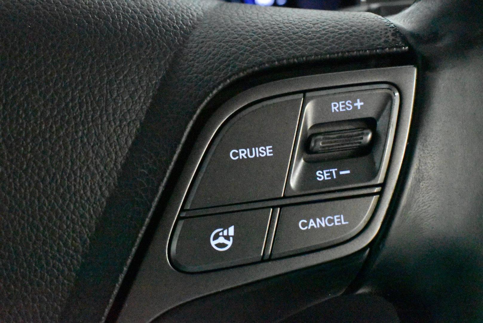 2013 Hyundai Santa Fe Highlander — photo 22