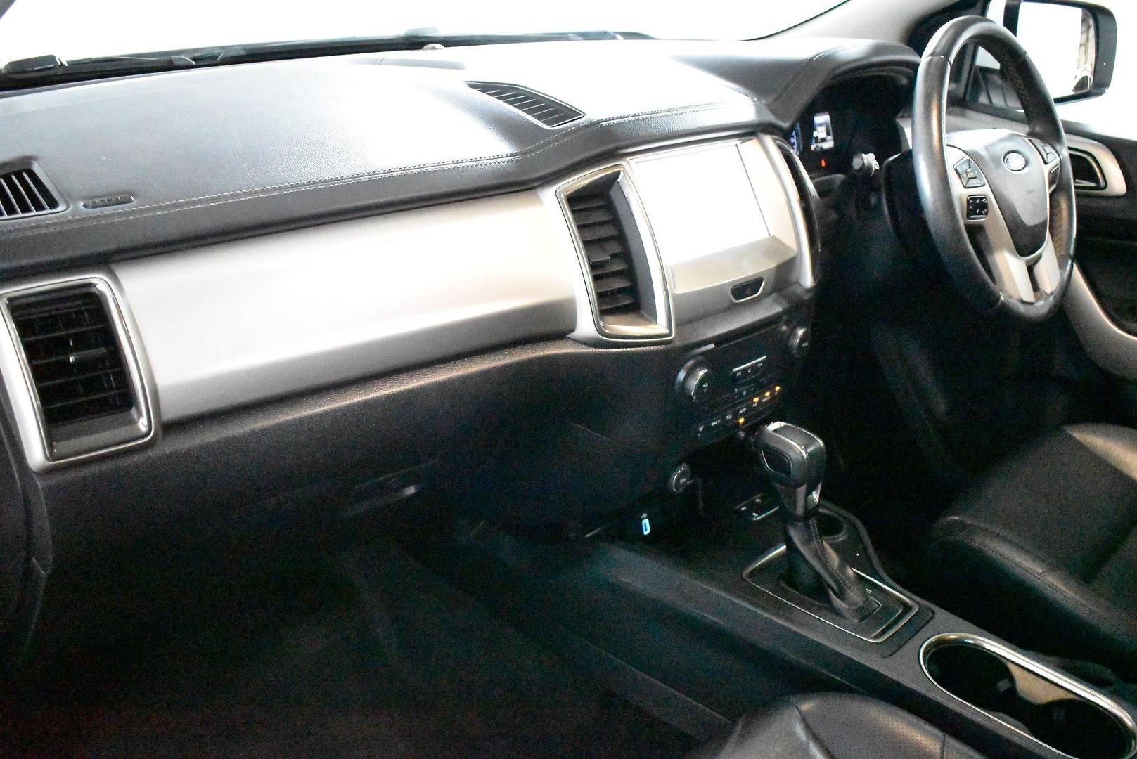 2021 Ford Everest Trend — photo 6