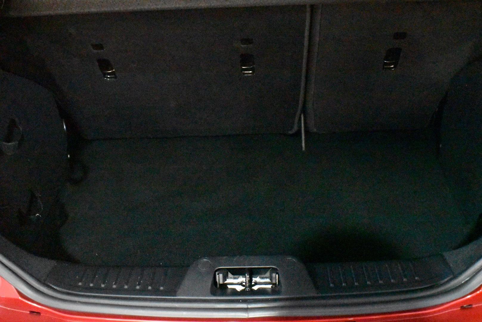 2014 Ford Fiesta Trend — photo 16