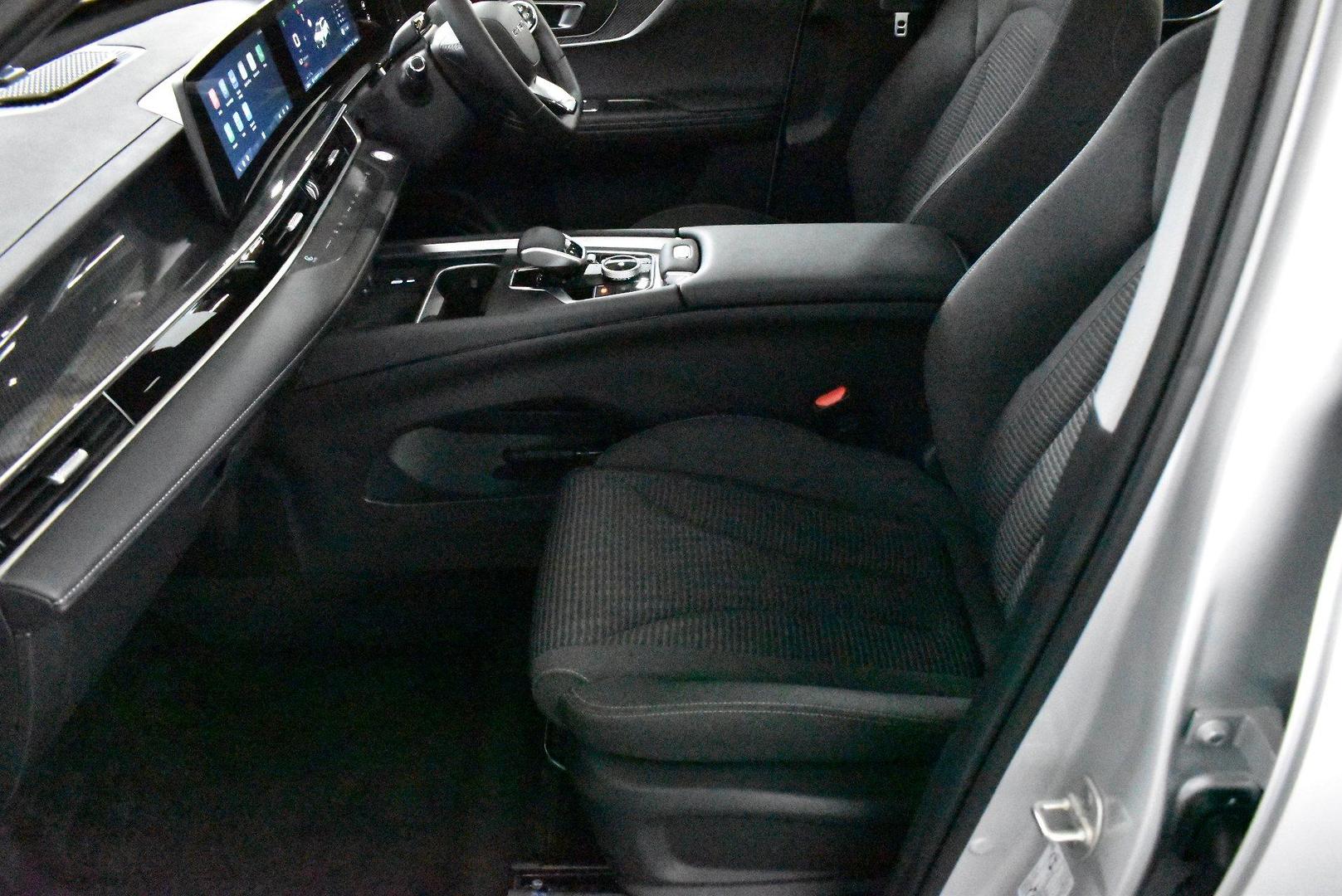 2025 Chery Tiggo 7 Urban — photo 8