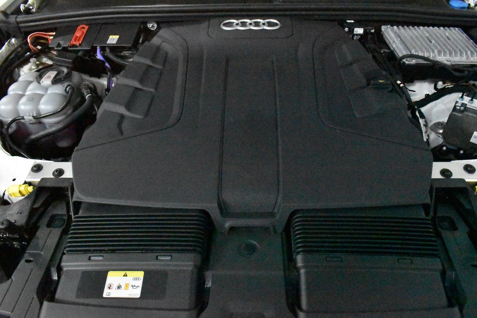 2021 Audi Q7 45 TDI — photo 16