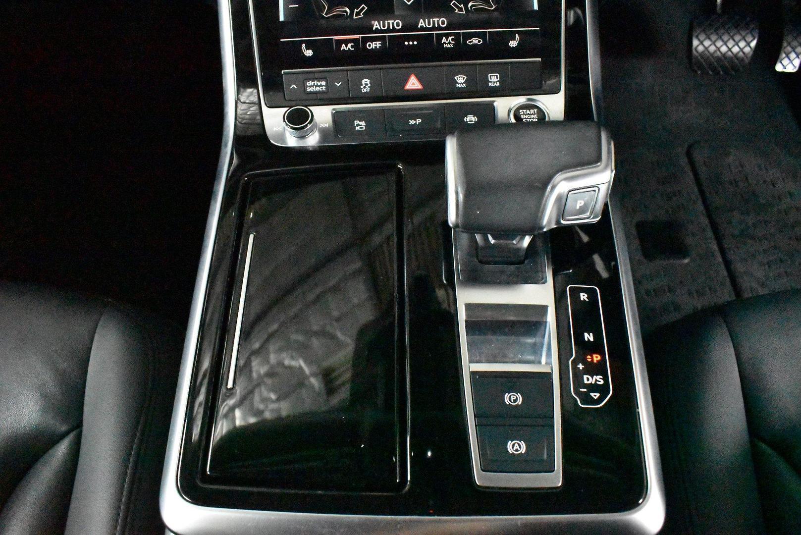 2021 Audi Q7 45 TDI — photo 19