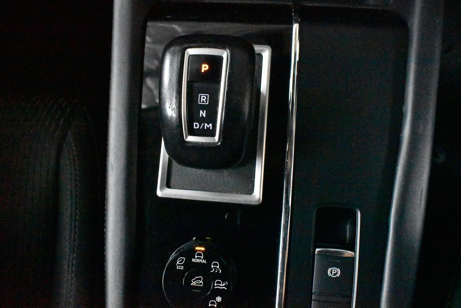 2022 Mitsubishi Outlander LS — photo 20