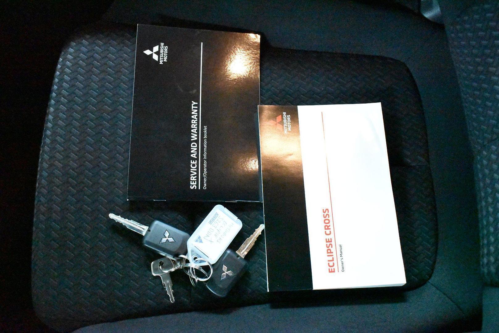2023 Mitsubishi Eclipse Cross ES — photo 25