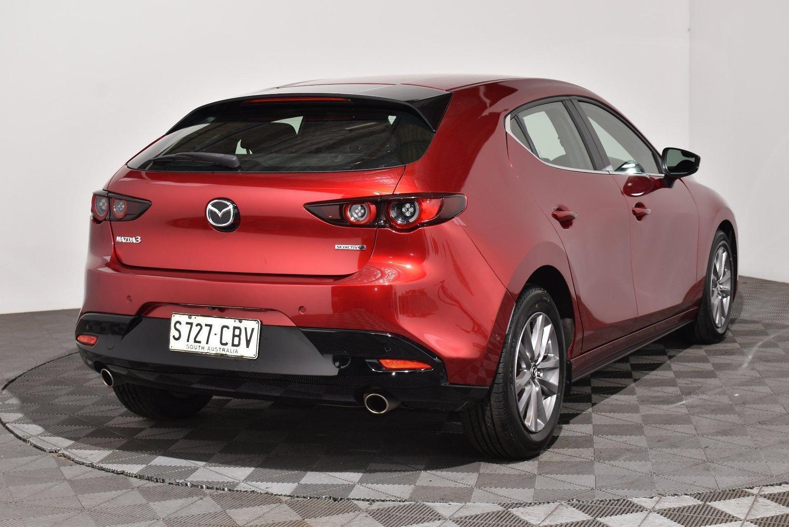 2019 Mazda 3 G20 Pure — photo 13