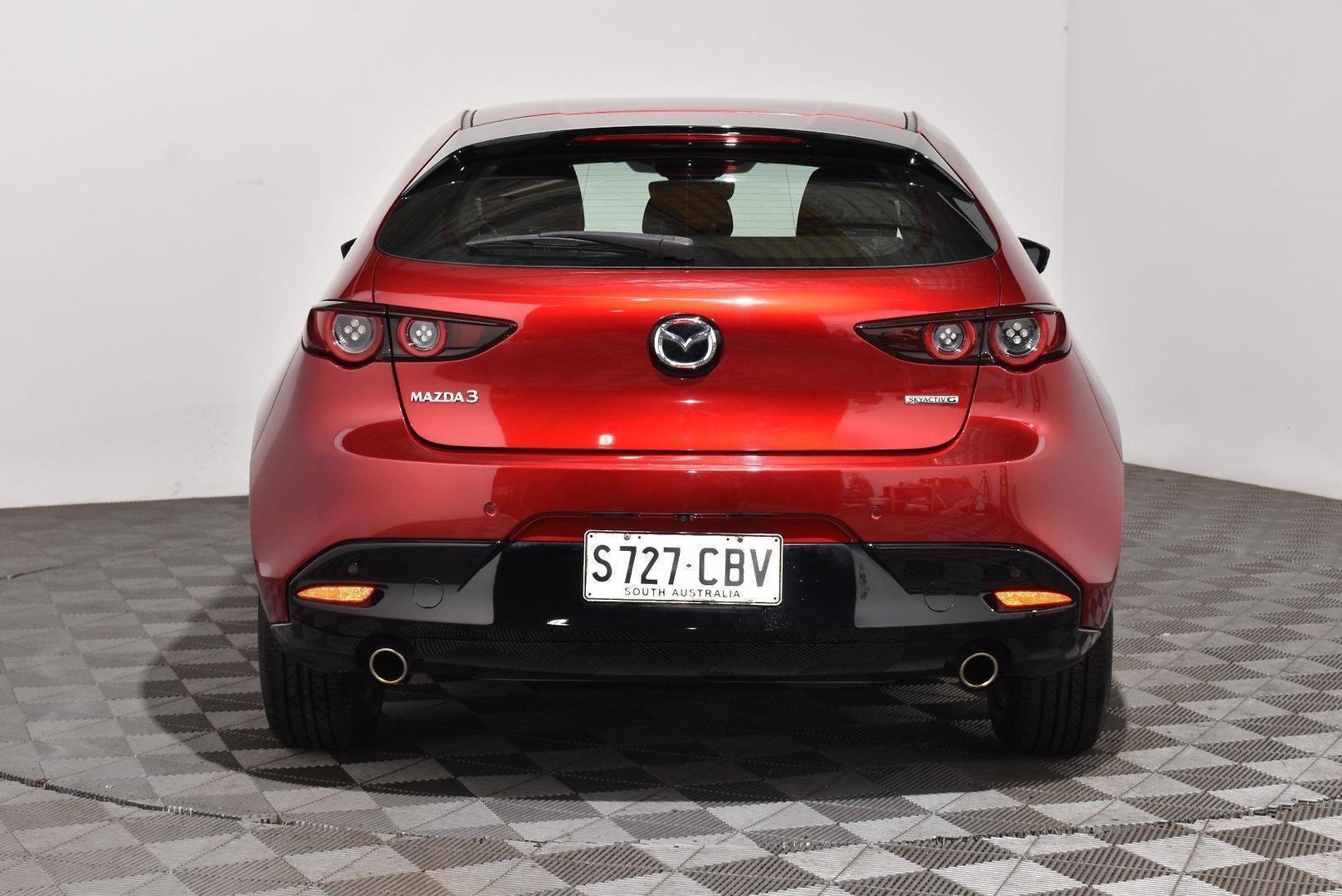 2019 Mazda 3 G20 Pure — photo 4